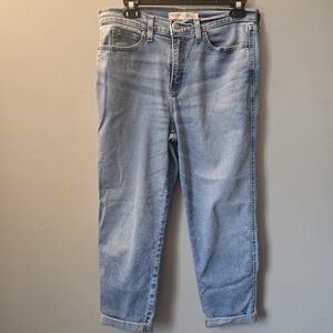 Levi Signature Jeans Womens 6 Light Blue Mid-Rise Boyfriend Stretch Denim Pants